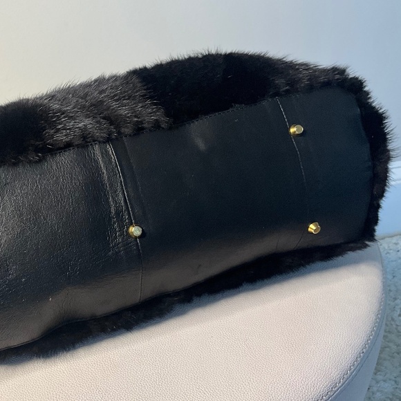 *Elegant PAOLO MASI Leather & Mink Handbag* - Picture 8 of 8